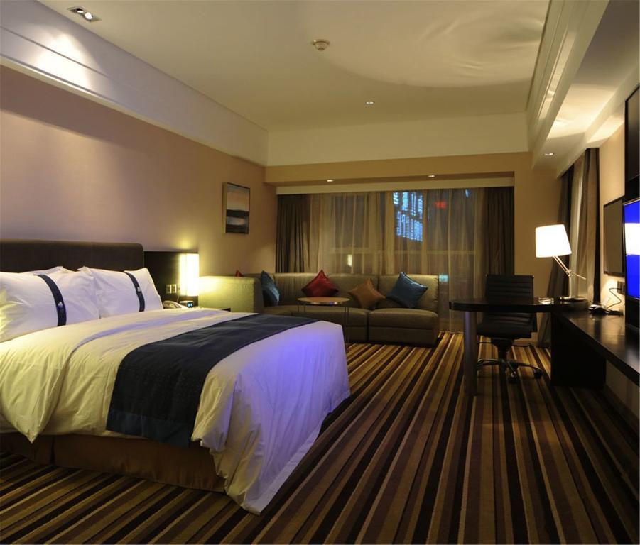 Holiday Inn Express Shenyang Golden Corridor By Ihg Bagian luar foto